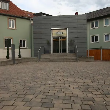 Tari Höchberg