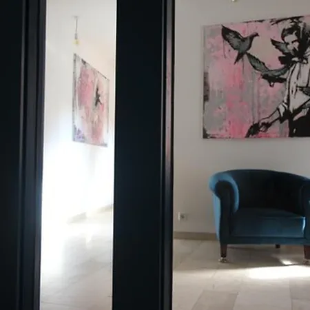 Hotel Tari 3*