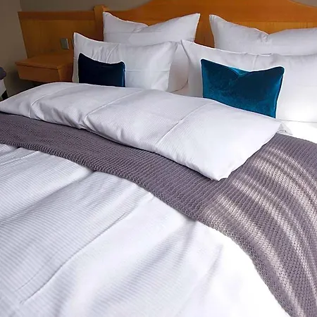 Tari Hotel