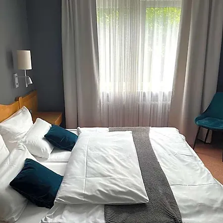 Tari Hotel 3*